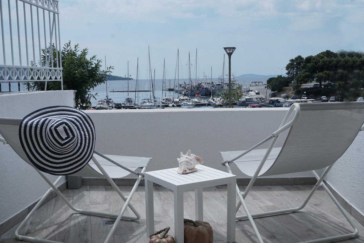 Aqua Marine Hotel Neos Marmaras Ngoại thất bức ảnh